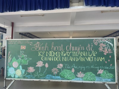 TRƯỜNG THCS TRẦN BÌNH TRỌNG TỔ CHỨC TUYÊN TRUYỀN KỶ NIỆM NGÀY THÀNH LẬP QUÂN ĐỘI NHÂN DÂN VIỆT NAM 22/12