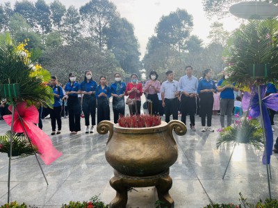 Trường THCS Trần Bình Trọng: Hành trình đến địa chỉ đỏ giáo dục truyền thống, lòng tự hào dân tộc, học tập, trải nghiệm, giáo dục kỹ năng sống cho thế hệ trẻ
