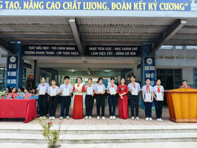 Trường THCS Trần Bình Trọng vinh danh học sinh tham gia cuộc thi IOE cấp Quận/Huyện năm học 2024-2025