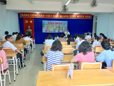 Sinh hoạt kỉ niệm ngày Quốc tế phụ nữ 08/3 (2018-2019)
