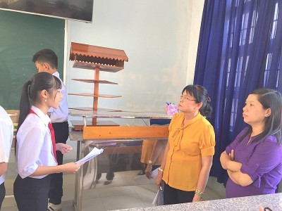 Hội thi Khoa học Kỹ thuật vòng trường năm học 2019-2020