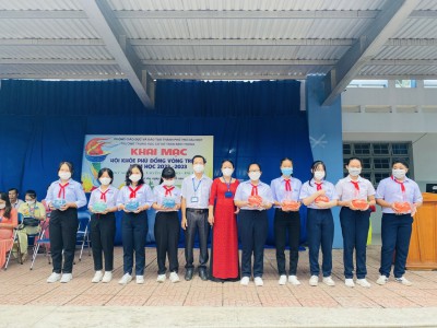 Liên Đội trường THCS Trần Bình Trọng phát động phong trào nuôi heo đất năm học 2022 – 2023