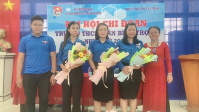 Chi đoàn trường Trần Bình Trọng tổ chức Đại hội Chi đoàn  nhiệm kỳ 2022-2023