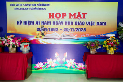 HỌP MẶT KỈ NIỆM 41 NĂM NGÀY NHÀ GIÁO VIỆT NAM 20/11