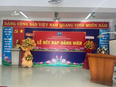 Lễ Kết nạp Đảng viên mới