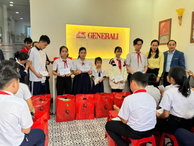 Trường THCS Trần Bình Trọng tham dự buổi trao học bổng Generali năm 2024