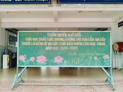 TRƯỜNG THCS TRẦN BÌNH TRỌNG TUYÊN TRUYỀN PHỔ BIẾN GIÁO DỤC PHÁP LUẬT PHÒNG CHỐNG TÁC HẠI CỦA MA TÚY; THUỐC LÁ ĐIỆN TỬ VÀ CÁC CHẤT KÍCH THÍCH CHO HỌC SINH NĂM HỌC 2024-2025