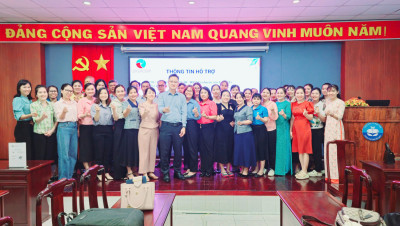 Trường THCS Trần Bình Trọng tham dự tập huấn triển khai chuyển đổi số