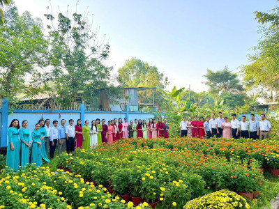 TRƯỜNG THCS TRẦN BÌNH TRỌNG DUY TRÌ HIỆU QUẢ MÔ HÌNH “ĐƯA THIÊN NHIÊN VÀO SÂN TRƯỜNG VÀ LỚP HỌC”