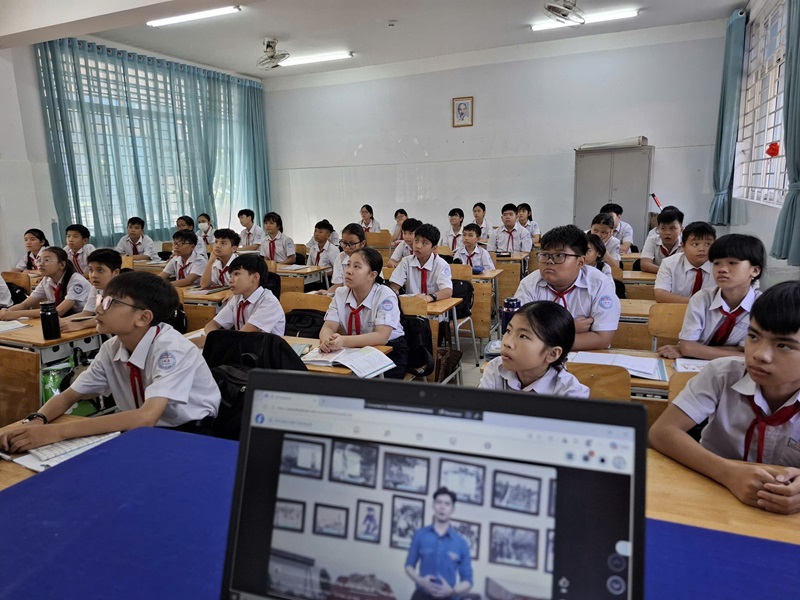 Sinh Hoạt Chuyên Mục “Theo Bước Chân Những Người Anh Hùng” – Tìm Hiểu Anh Hùng Trần Văn Chẩm